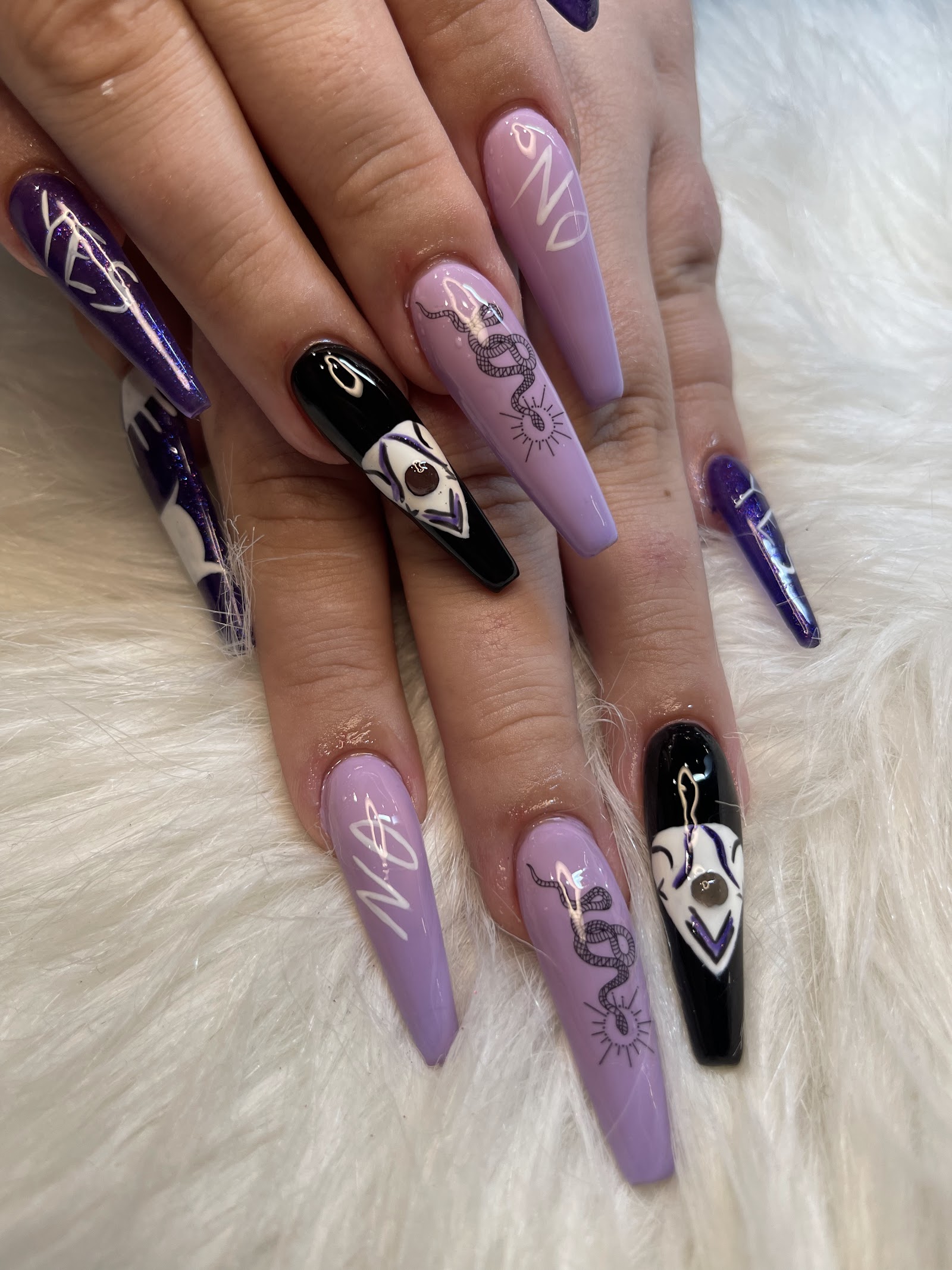 Claws Up Nail Studio nail photo 8